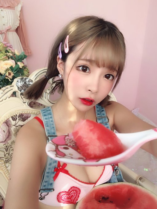 Twitterのコスプレ画像3