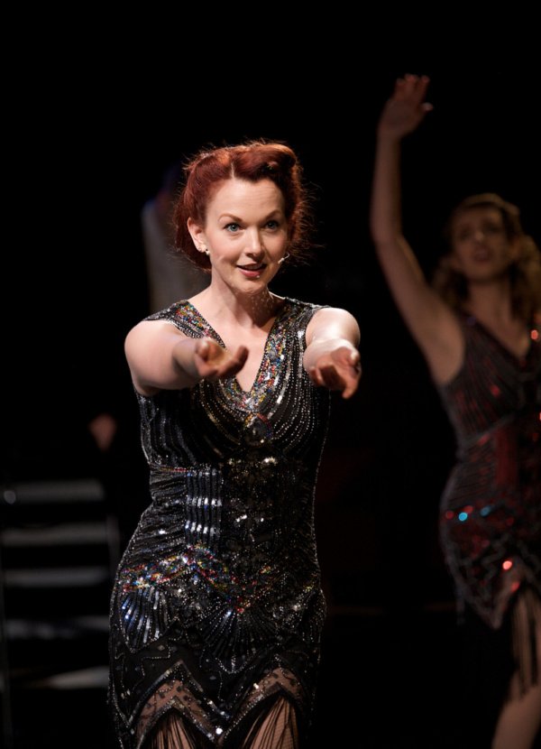 Break_A_Leggers's tweet photo. There is still time to catch @BroadwayRegards at the @GatehouseLondon and see a bona fide Broadway star singing showtunes from the Golden Age @RebeccaLaChance PLUS the venue is air conditioned so you can get some respite from #Heatwave2018 !! https://t.co/AzT4j5DwVO