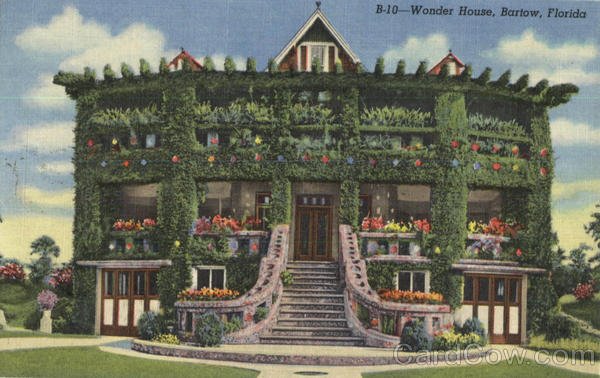 VisitCentralFL's tweet image. Couple works to restore the Wonder House in Bartow with hopes of hosting tours. Their story is featured on the Netflix show “Amazing Interiors.” #WinterHavenSun ow.ly/Pr4d30l8np4