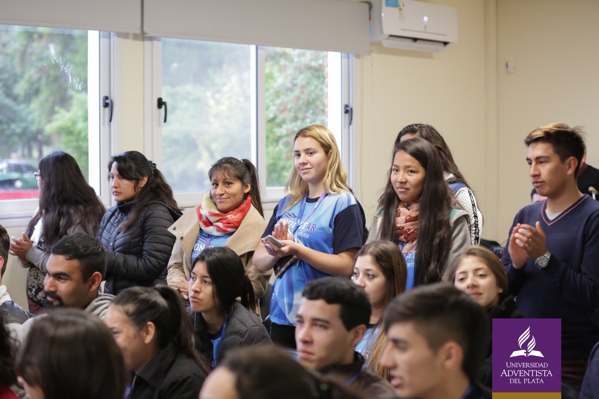 UAPArgentina's tweet photo. Nos visitan más de 60 chicos colportores que este fin de semana vivirán y conocerán la UAP como parte del programa #ConquistAR! Se preparan para colportar y estudiar en la UAP. https://t.co/b1QieshoOI