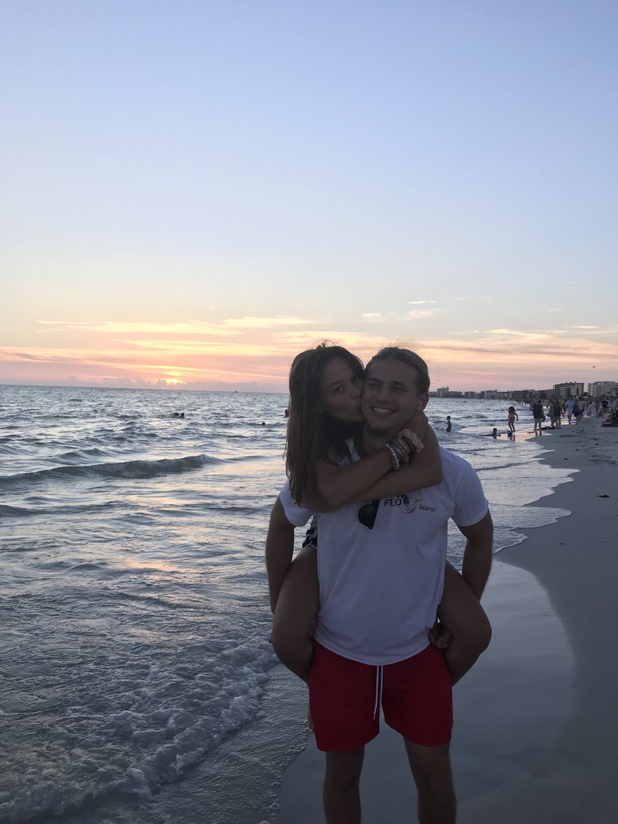 _max_perez_'s tweet photo. Happy Birthday to my rock.  my paper, and my scissors.  Watching you grow has been amazing to watch, welcome to adulthood and I love you😍 https://t.co/fEANRbE8jM