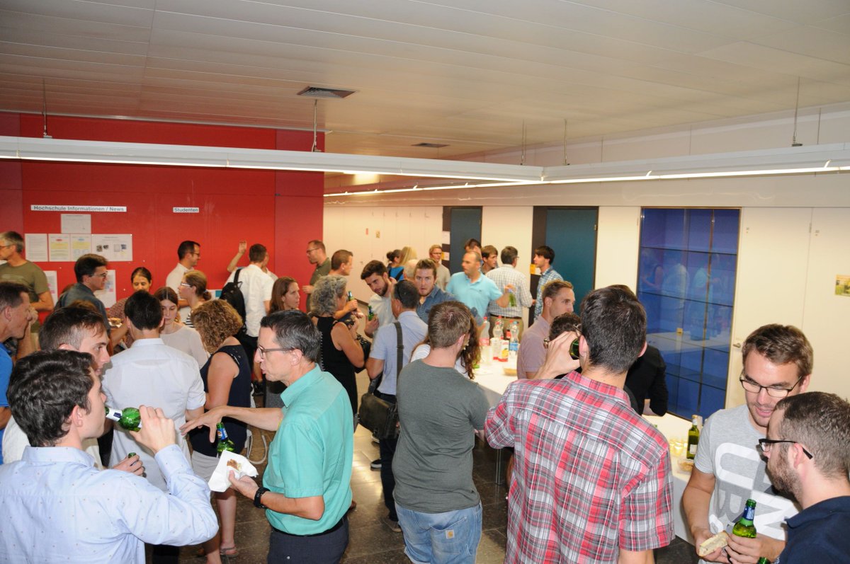 igeoFHNW's tweet photo. GeoForum 2018 mit @G2015_FHNW: spannende Präsentationen und Diskussionen und zum Abschluss ein kühles Bier! Nächster @igeoFHNW Event im coolen und kühlen neuen #FHNW Campus ... #Hitzewelle #Vorfreude https://t.co/yUhMEtwjOz