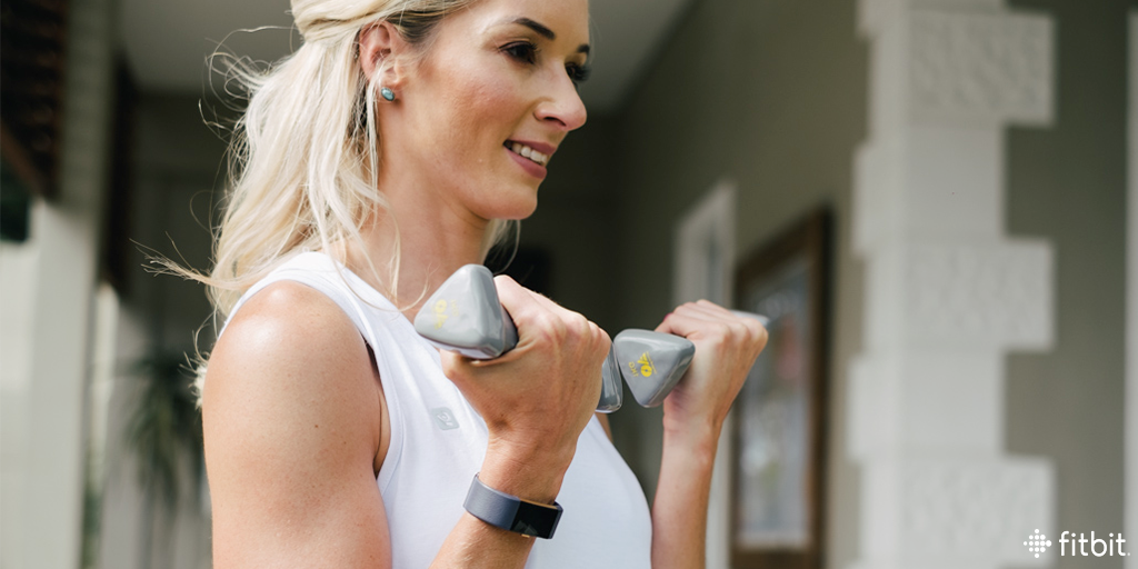 Do you want to know the secret of a perfect arm day? Our #FitbitFriend <a href="/LisaRaleighSA/">Lisa Raleigh</a> levels up her daily workout routine with #FitbitCharge2. With Pure Pulse technology you can track each beat from your wrist and be up for any fitness challenge!