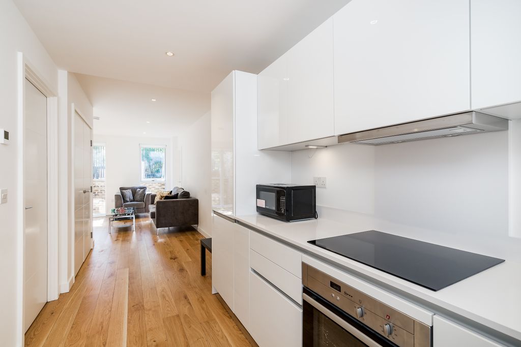 winwinnkeeper's tweet photo. Last Friday of July means Property of the Month! This brand new property is in Zone 2 and ready for short-let! The long spacious kitchen really boasts space for utensils. Get in touch if you have any enquires! #PropertyOfTheMonth #ShortLet #PropertyManagement https://t.co/1uhZPBMrTF