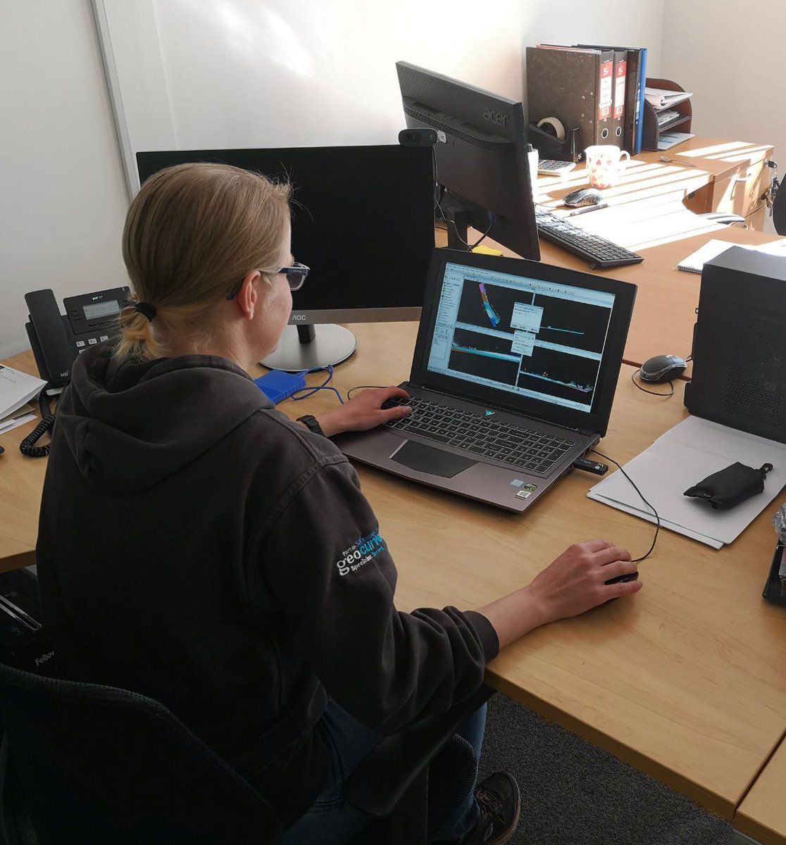 Geocurve_Ltd's tweet image. Bags packed and ready for US trip, our Vikki all ready for @Certainty3D 2 week training, starting Monday #P2U #Backpack #data_extraction. Thanks @KnaakTed and @EballBall for supporting us in developing our Mobile Mapping department. @AECOM @JacobsConnects