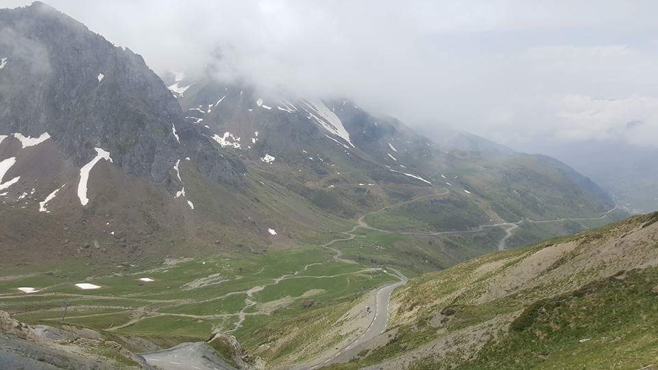 As the #TdF2018 goes up the #Tourmalet  today...I'm reminded they've got it easy - try it with an Alu frame and 2 panniers lads #cycling #realclimbers