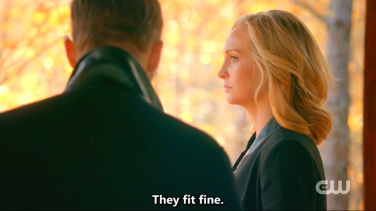 ForeverLoveDE's tweet photo. Angry that they let Klaus wear Stefan's clothes, but at the same time, CAROLINE KEPT STEFAN'S CLOTHES FOR 10 YEARS 
#Steroline https://t.co/MXAUYKVUJi