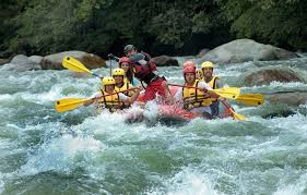 InparqsBarinas's tweet photo. #FelizViernes || Vive la aventura del Rafting en el Rio La Acequia perteneciente al  Parque Nacional Sierra Nevada- Vertiente Sur, adrenalina extrema https://t.co/dfeRbPJKdt