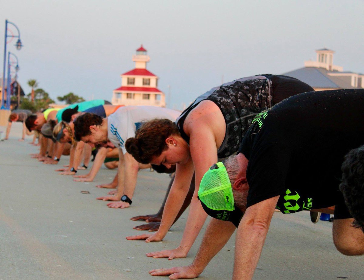 Nov_ProjectNO's tweet photo. No better way to head into your weekend! #freefitness #NovemberProject #views #justshowup https://t.co/W5UTbHNeb6