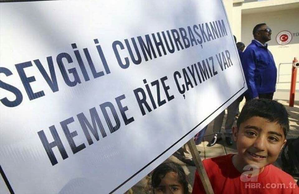 Başkan Erdoğan, niye Güney Afrika'ya gidiyor diyenlere duyurulur..
Erdoğan'ı Güney Afrika da böyle karşılıyorlar...<a href="/RT_Erdogan/">rt_erdogan</a> <a href="/OA_Bak/">Dr. Osman Aşkın Bak</a> <a href="/Hayati_Yazici/">Hayati Yazıcı</a> <a href="/muhammedavci53/">Muhammed Avcı</a> <a href="/ishakalim/">İshak ALİM</a>