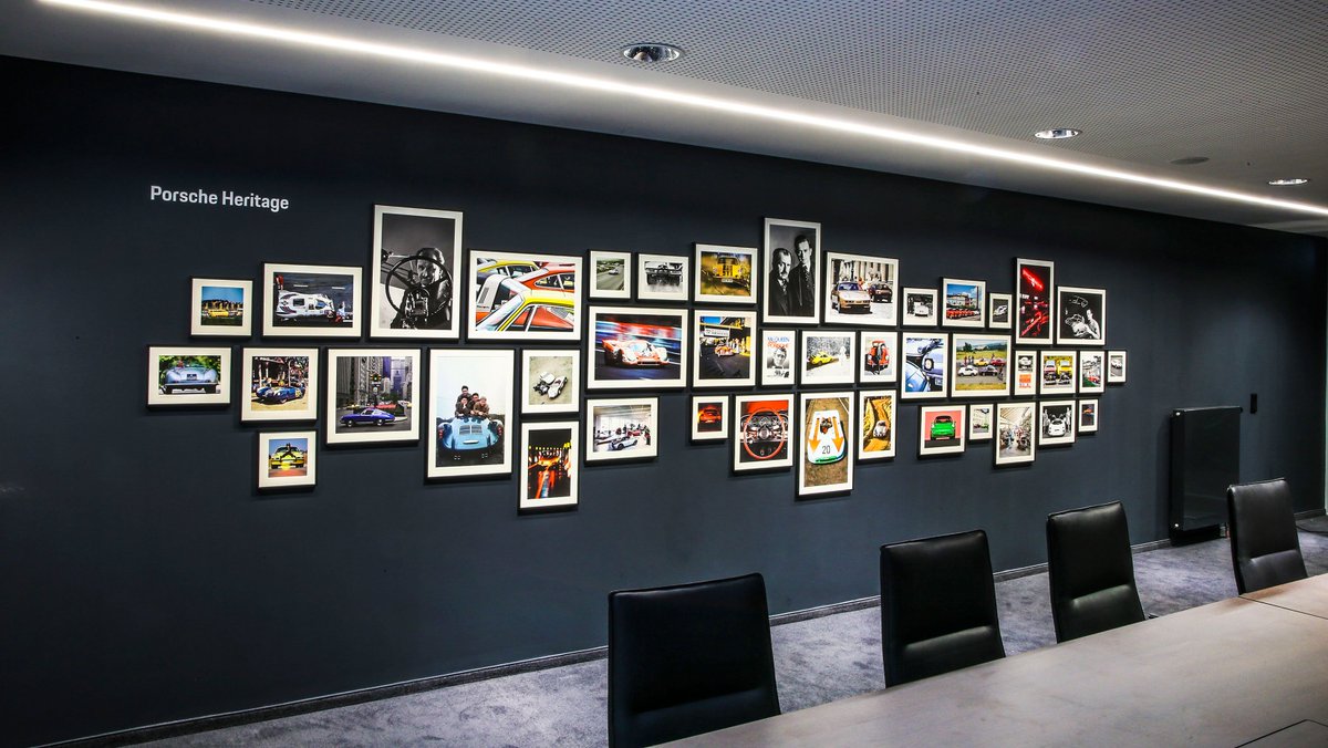 Franz Rumstadt Hamburg The Pearl Of Northern Germany Hosts A New Diamond The Porsche Center Hamburg Read More About Our Customer Centers Porschenewsroom T Co S2vkspocv2