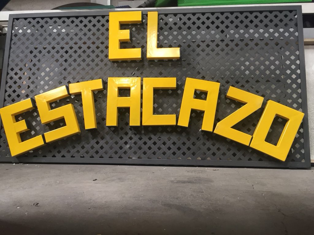 El Estacazo tweet media