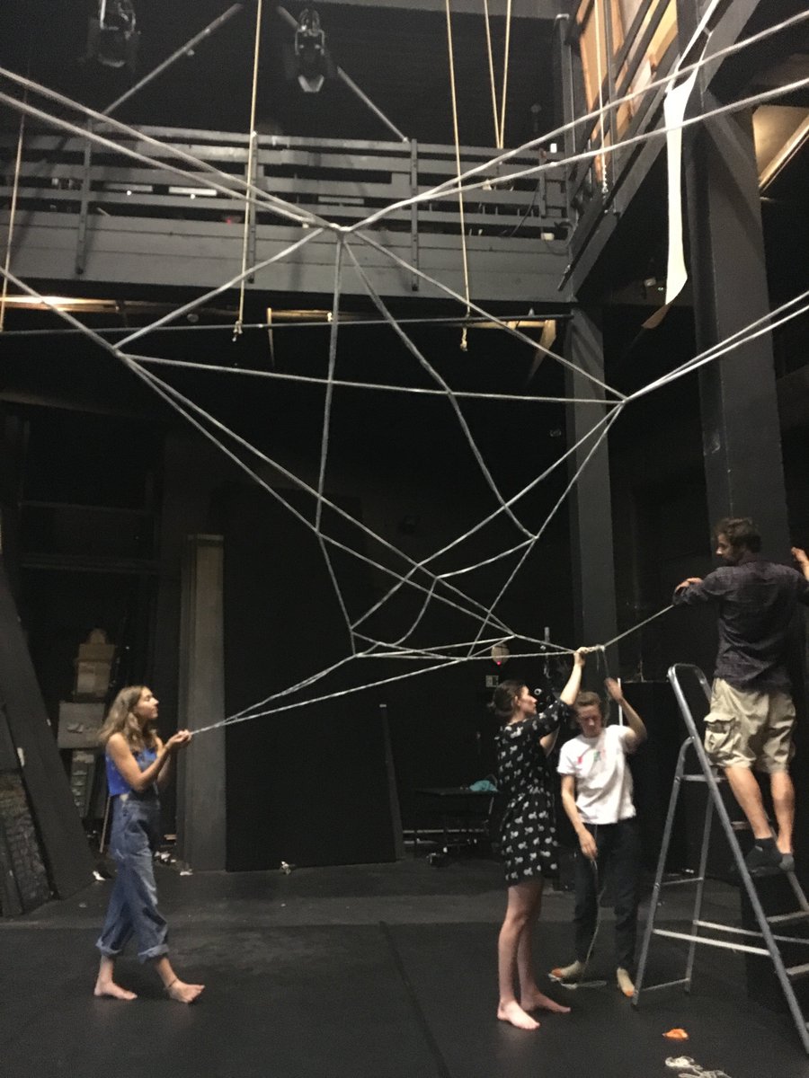 SilviaCarderel1's tweet photo. #figuring week with @lisamaythomas, , @drDavidGlowacki, @johydeuk, @EmmaHughes95 https://t.co/ZJCGeJWma4