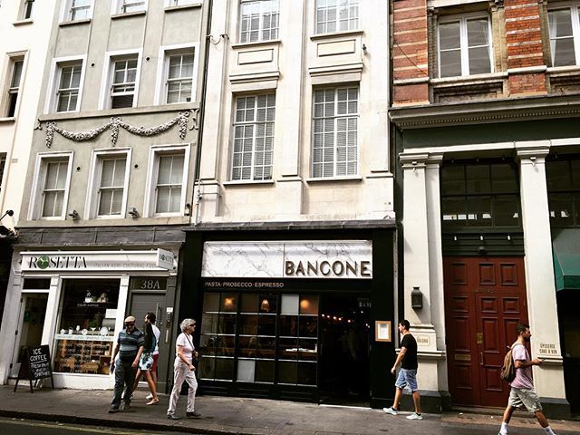One of the Northbank’s greatest secrets is William IV St, with stunning menus at @barrafinalondon and @lesdeuxsalon,  unmissable events at @terroirswinebar, and a local favourite @rosetta_farm ... among many more. The street is now also home to the incre… ift.tt/2mNRUwp