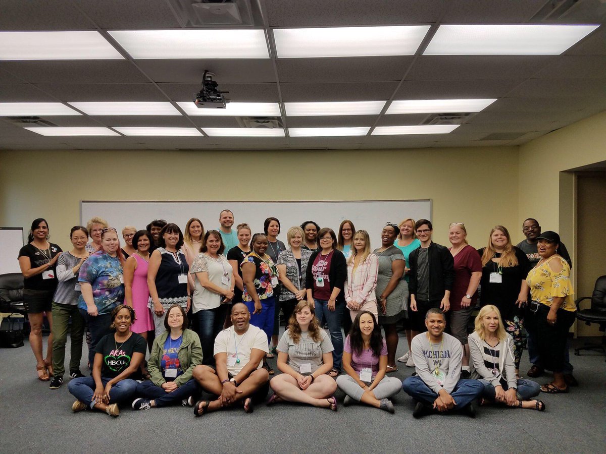 johnmeeks1974's tweet photo. #Foundationsgotmojo @AFTunion @AFTteach @AFLCIO #aftsea18 #aftpd https://t.co/pGVFw0aiQE