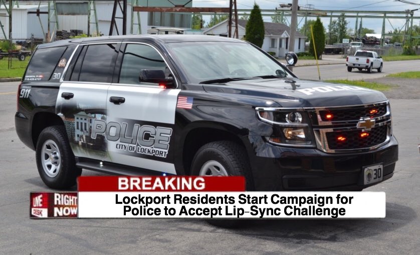 niagarareporter's tweet image. WANT TO SEE YOUR CITY OF LOCKPORT POLICE DEPARTMENT TAKE ON THE LIP-SYNC CHALLENGE?! 

Many officers are eager to accept the challenge but want to know that YOU want them to!!

Share, like, comment, retweet, or favorite this post 5,000 times to encourage them to accept!!