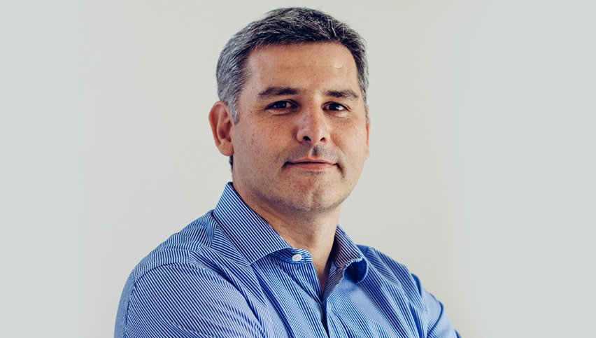 portinos's tweet photo. Entrevista a Emiliano Sofía de IPLAN que nos cuenta el presente de la cía. de telecomunicaciones y proveedores de tecnología integral que, además de su clásico segmento PYME, también apuesta al mercado residencial

🔗 https://t.co/noZEQcbwZY

#PortinosBlog #Telcos #IT @iplanliv https://t.co/CK7dDJ2Cbc