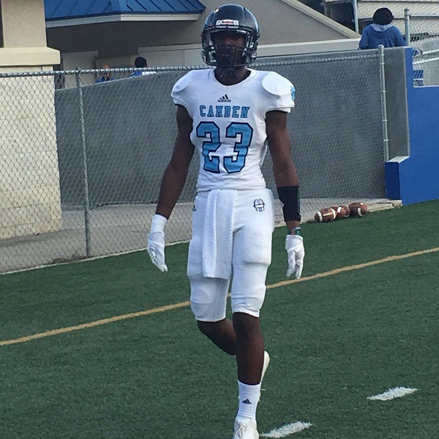 CamdenRecruits's tweet photo. D-1 OFFER! 2019 WR @loganberryhill7 (6' 4" 182) thankful @FIUFootball @CoachA_Hill offered! #FIUFootball #ConUSA https://t.co/zd2ke5srkr https://t.co/kVeHIF0AVD https://t.co/hWgmk2sdl8