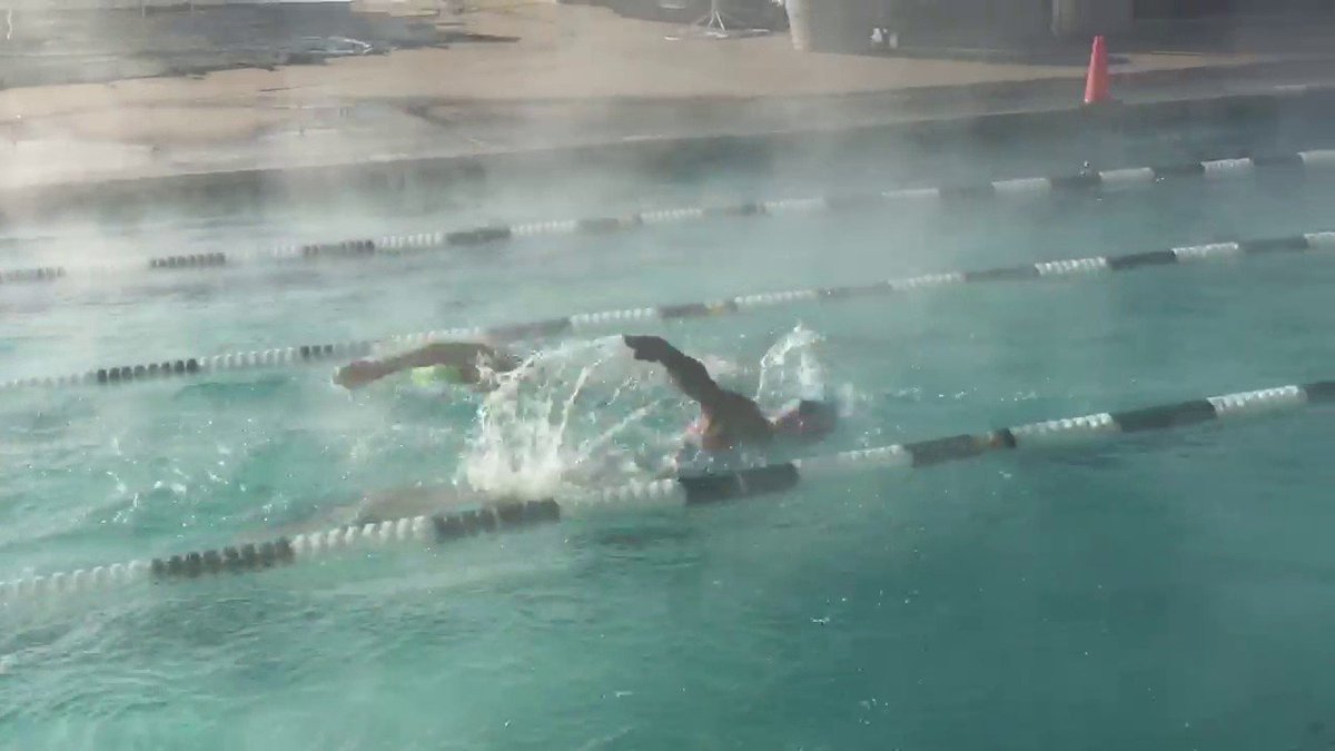 rebekahkeat's tweet photo. Swim tips by TeamSiriusTriClub @rebekahkeat and @Mirindacarfrae demonstrate band only drill! Great for fast stroke rate & strength under water! More tips visit https://t.co/Msx6YR8XUb #triathlontips #triathlonclub #swimtips #beginnertri https://t.co/cG3GlxEQVi https://t.co/Dc4GTzOLgj