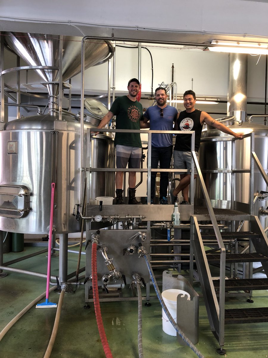 Keeping #mwbbf2018 collaboration weekend rolling with an IPA with <a href="/trilliumbrewing/">Trillium Brewing</a> and a lambic-inspired beer with <a href="/The_Blendery/">Beachwood Blendery</a> !