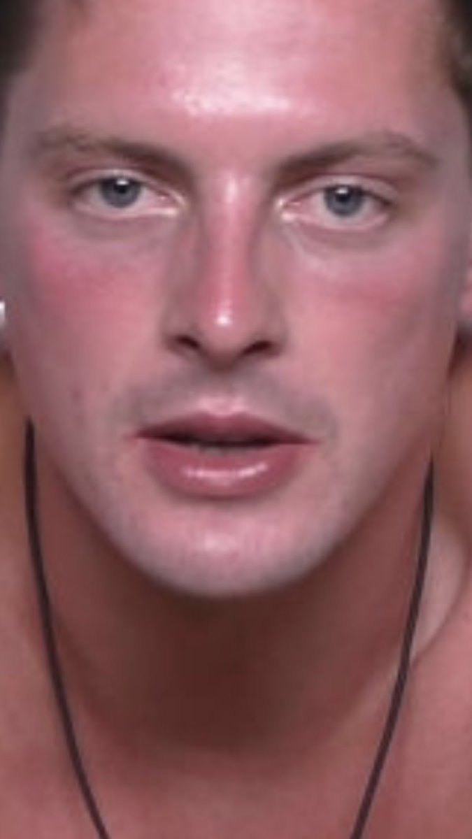 Teddy_Ruxbin's tweet photo. Oh my god... I have JUST seen it! Alex is Jodie Foster! ๐คฏ๐ #loveisland #alex #silenceofthelambs #clarice #clalex https://t.co/BZP030advP