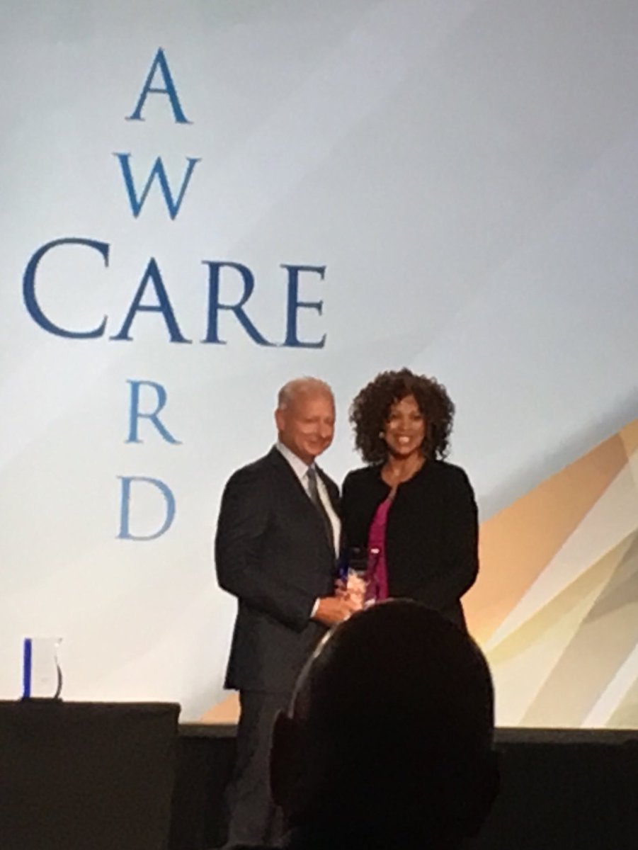 Congrats to Atrium Health System and my fellow HRET Board member ⁦@AlisahahMD⁩ on AHA Equity of Care Award this morning at #AHASummit