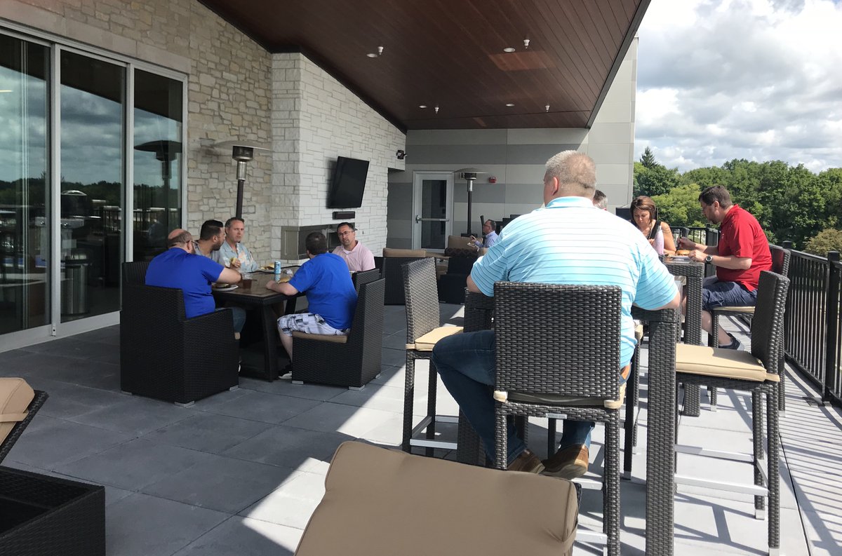 blueskycommerce's tweet image. Summer cookout pitch-in game is strong...🍔🥗🍪