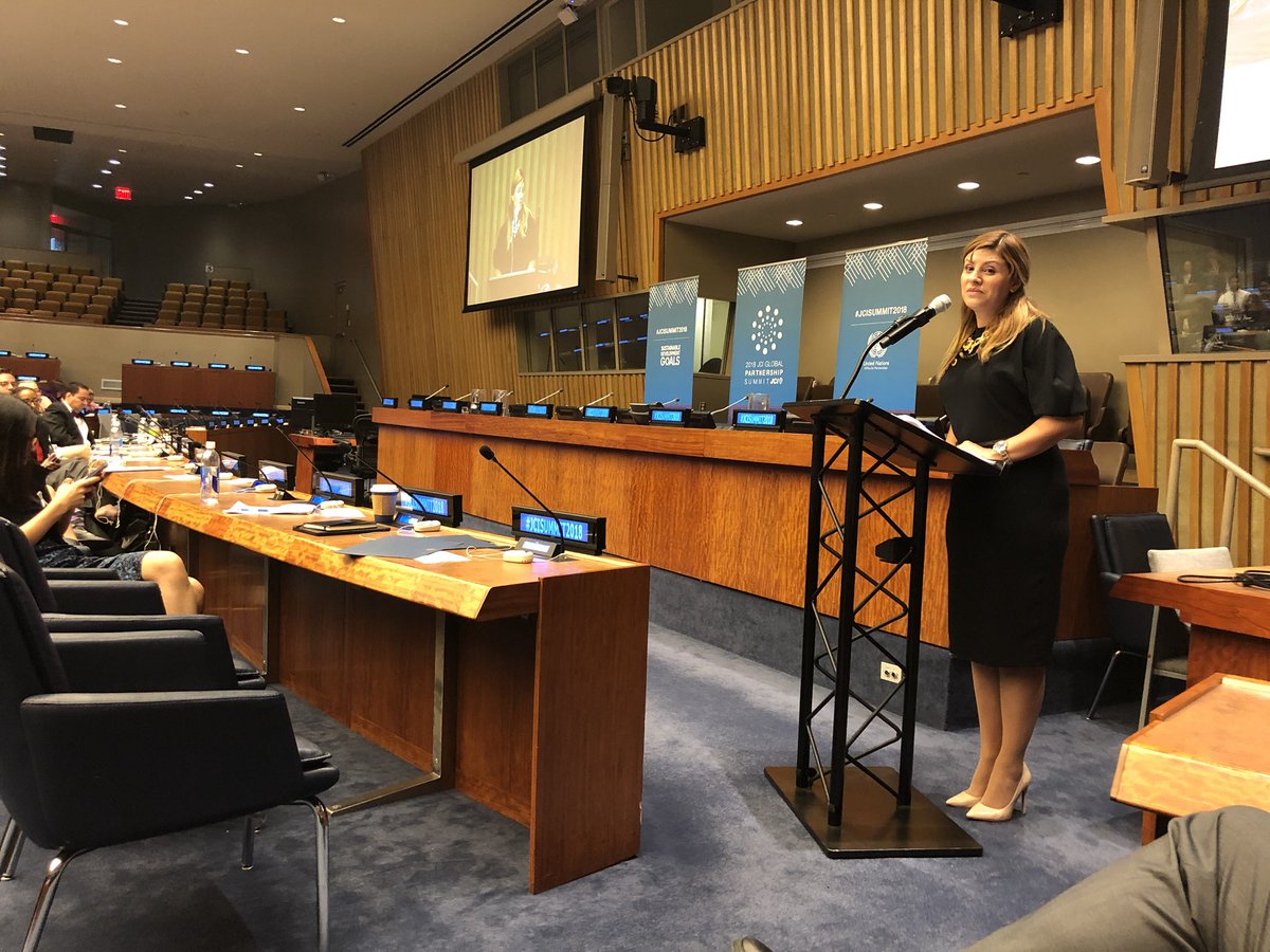 I am proud to represent Sister Cities International as its rep for Colombia and for women’s leadership <a href="/SisterCitiesInt/">Sister Cities International</a> <a href="/CEOatSCI/">SCI President&CEO</a> <a href="/nialyte/">Nia Lyte (Carolina M. Koyamada)</a>