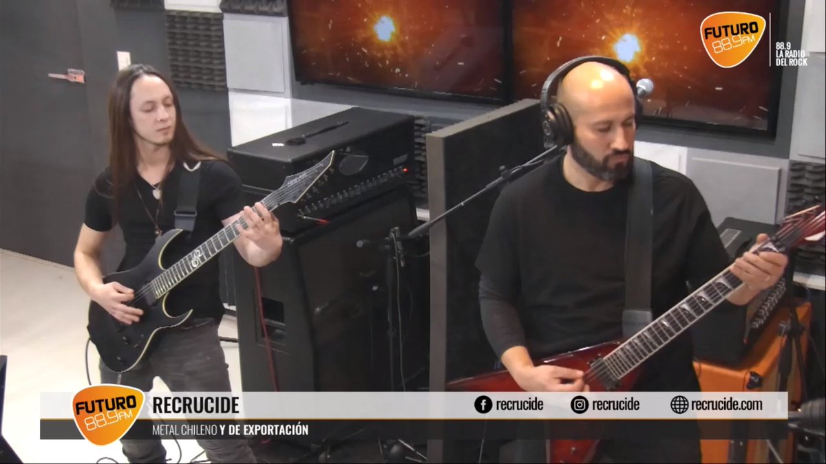 futurofm's tweet photo. Con "Disowned" y "Spiral", @Recrucide abre su set en #EstudioFuturo de #LaLeyDelRock. Sigue streaming por FB Live en https://t.co/6jNKyGZfTY y en https://t.co/vhbzMTYZas https://t.co/Rd7fgGI3gr