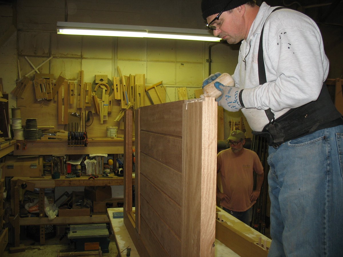 versatile1234's tweet photo. Here are a few ways we custom designs doors in order to remain beautiful even with an onslaught of northwest rain.  https://t.co/yJTtH29tfm #portlandrain #customdoors #craftsmen #uniquelyversatile https://t.co/0OUVxRs2Oa