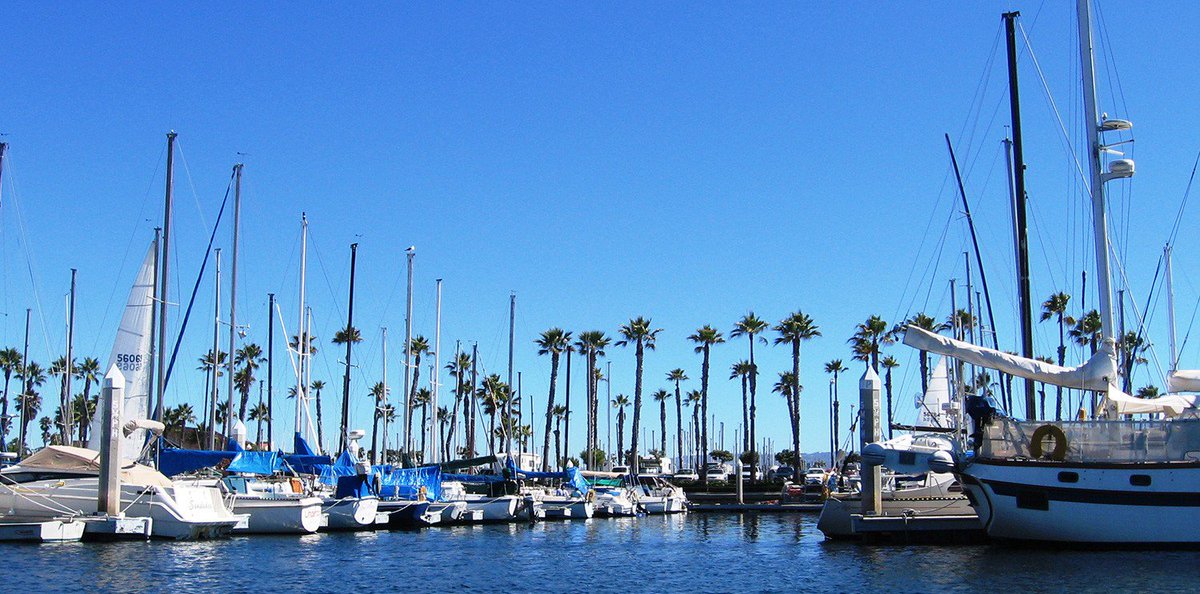 ChapmanMarSyFL's tweet photo. Some of our employees have more than 20 years of experience in the marine services business. We pride ourselves on providing the best information whether we sell the item or not. We offer extremely competitive prices on the items we do sell. #ChapmanMarineSupply #Stuart #Florida https://t.co/0SJgT64YaX