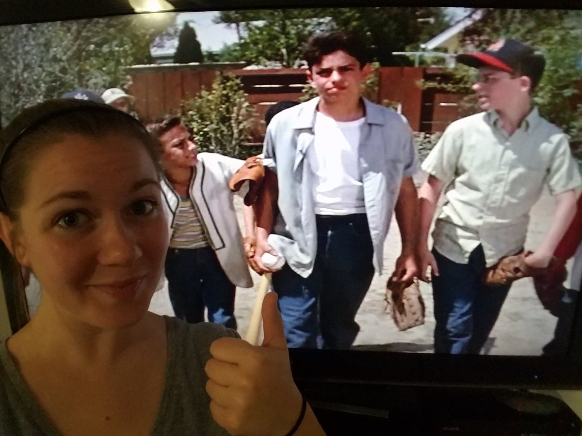 KarissaSpriggs's tweet photo. #watchingbaseball AND #movieselfie!!! Two birds, one stone, and a few bingo spaces left to go! #Murninsummerselfie @NISDMurnin https://t.co/fnKkhny3eQ