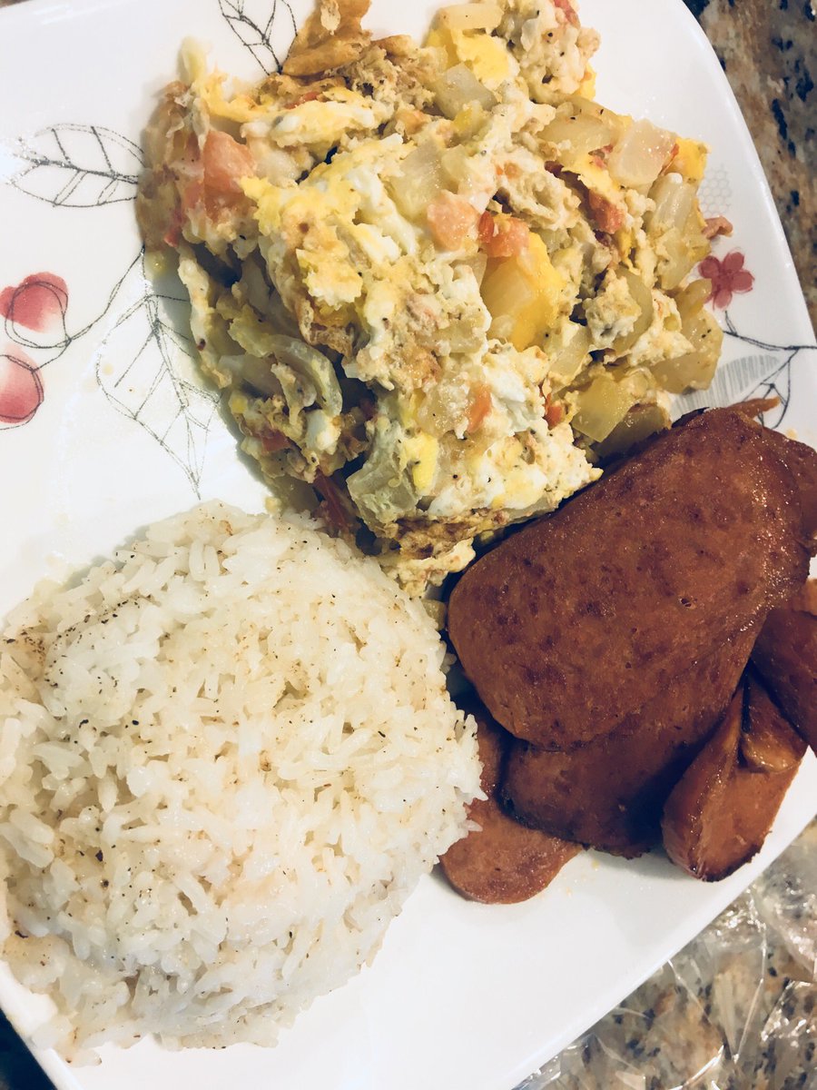 __Sugacane's tweet image. Tosilog @BTS_twt Hmu if y’all need a chef 😤👌🏽👏🏼(its a joke lmao someone’s gonna take this seriously)#EatJinChallenge #tosilog 
#filipino