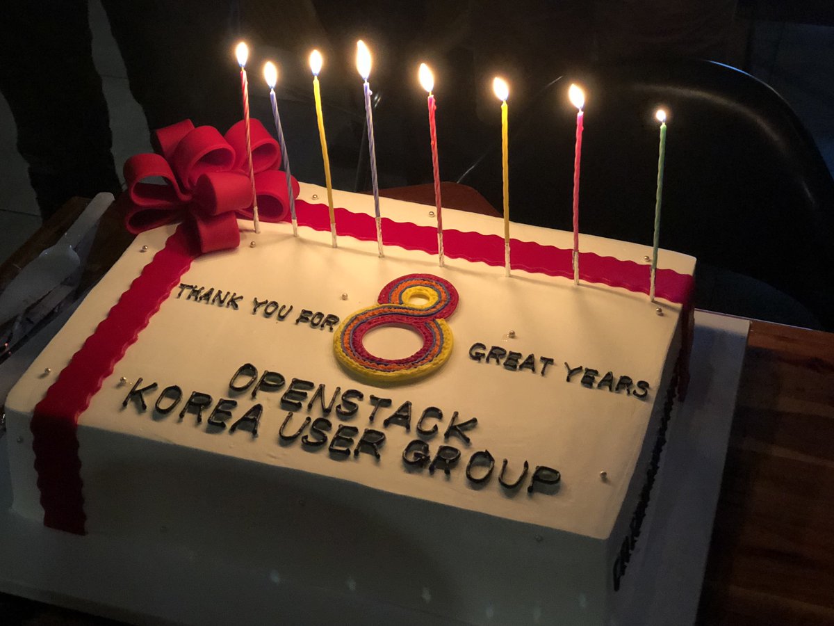 ianychoi's tweet image. Celebrating 8th OpenStack birthday at "Kloud" Beer Park, Seoul, Korea :) 24 people attended to the event and shared experiences on OpenStack & Kubernetes, and the big cake was really delicious! More pictures are: flic.kr/s/aHsmjRrKvG
#OpenStack8Bday #WeAreOpenStack