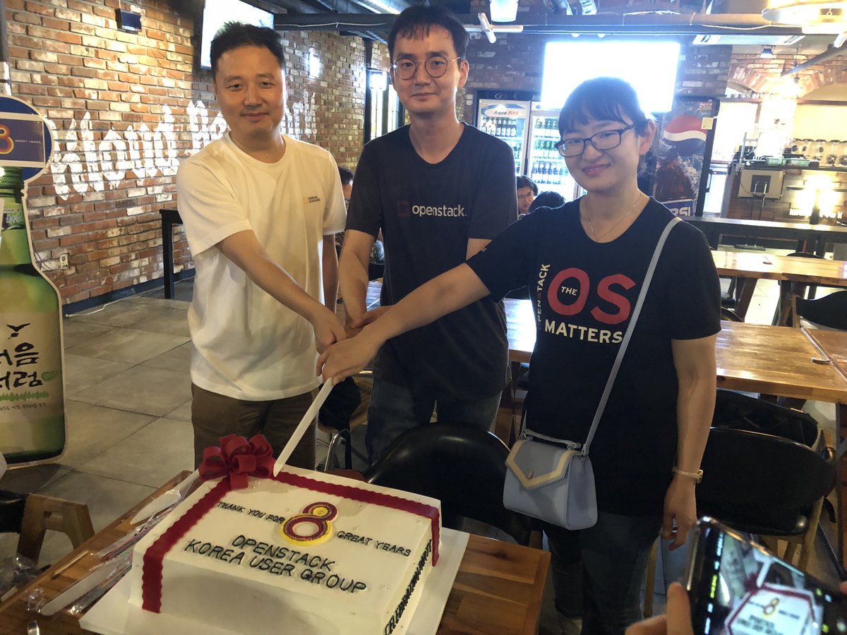 ianychoi's tweet image. Celebrating 8th OpenStack birthday at "Kloud" Beer Park, Seoul, Korea :) 24 people attended to the event and shared experiences on OpenStack & Kubernetes, and the big cake was really delicious! More pictures are: flic.kr/s/aHsmjRrKvG
#OpenStack8Bday #WeAreOpenStack