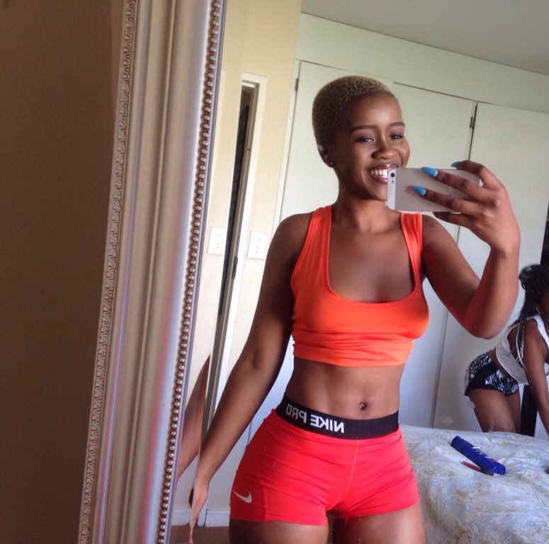 LwazZzee's tweet image. I&apos;m joining @TkMatakanye for the
#30DayAbChallenge 💪🏾🔥 Frame 2 is my body goal. By end of August I&apos;ll have my summer body ready 🤞🏾🔥