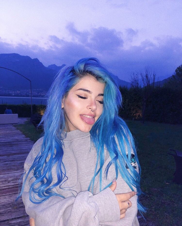 treatingqueens tweet media