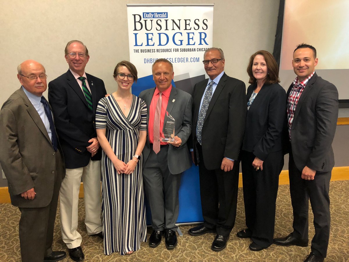 ChicagoBBB's tweet photo. #ChicagoBBB CEO Steve Bernas has been named as a 2018 Honoree at the @dailyherald Business Ledger's C-Suite of the Year Awards for his leadership and service to the community! Help us in congratulating Mr. BBB! https://t.co/NUZaccaNB4