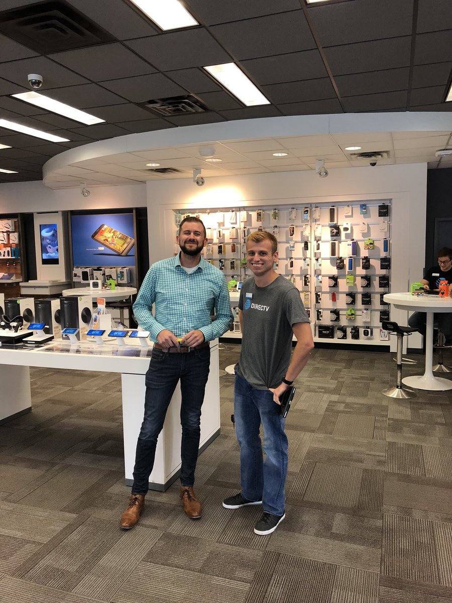 Luke and Daniel just closed 21 CRU for Teays!!!!!!!!
Another 25 on Monday as well!!!!@DaleB1 <a href="/CShaneSmith1/">Shane Smith</a> <a href="/404girl/">Betsy Francis</a>
