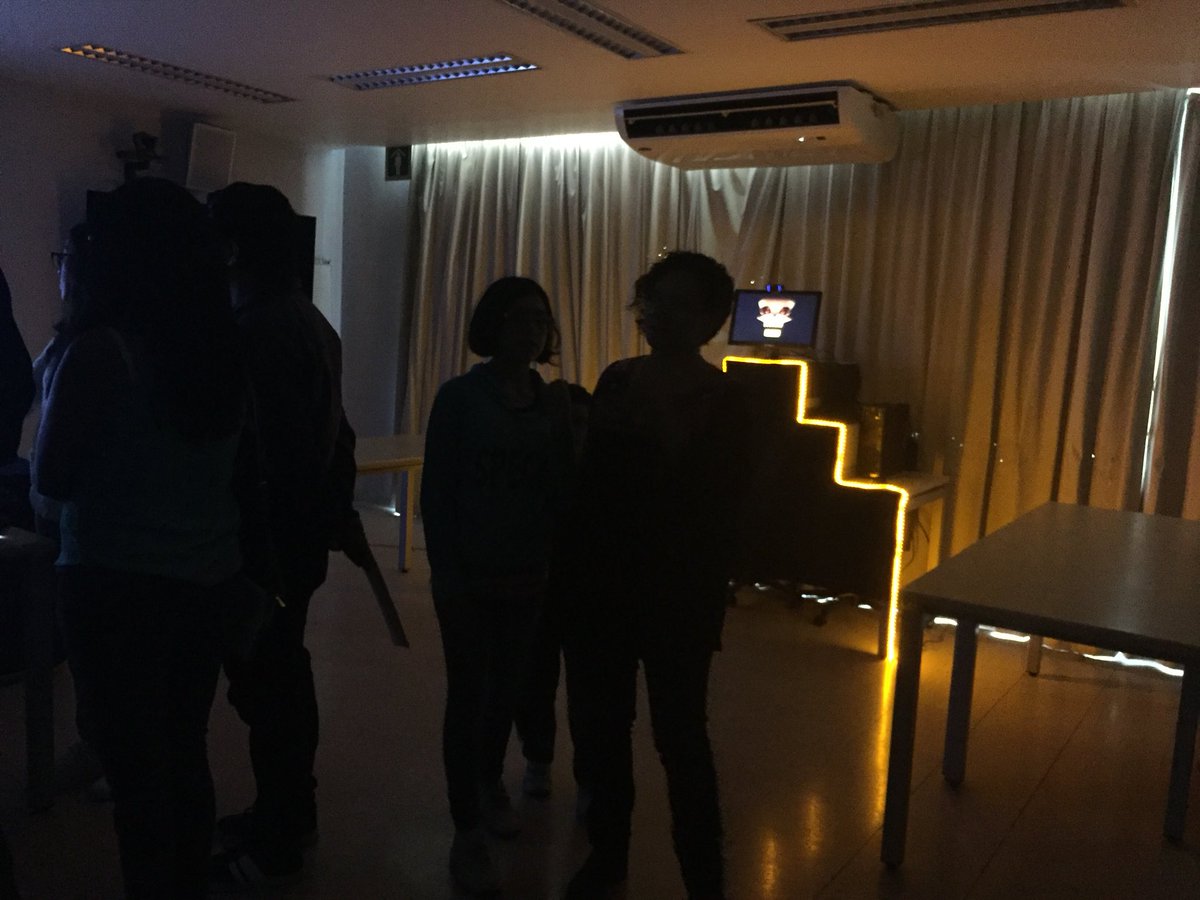 diteunam's tweet photo. No olviden pasar a la muestra “Ofrenda Día de muertos” por parte del laboratorio de arte digital del CCH Azcapotzalco 2017 y CCH Vallejo 2017 en #educaTIC2018 https://t.co/YnKyfHz2CZ