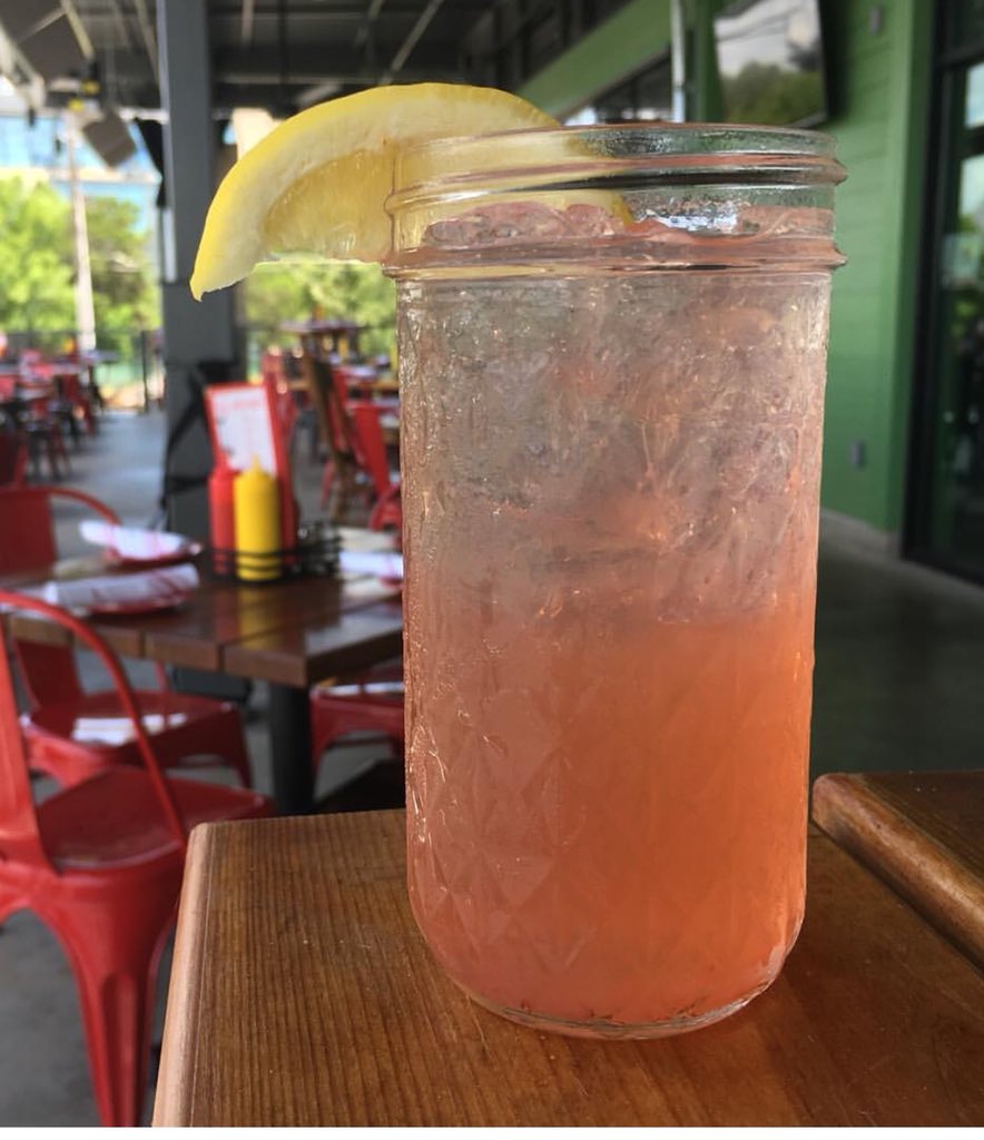 REDSPORCHBRAKER's tweet photo. It’s certainly not cold...well, in a few places it is. See you on the porch!
Libations 😎 https://t.co/YQZjnkQBNl
.
#atxwx #ATX #FridayMotivation #drinklocal #porchlife https://t.co/X7vvQJr0Eo