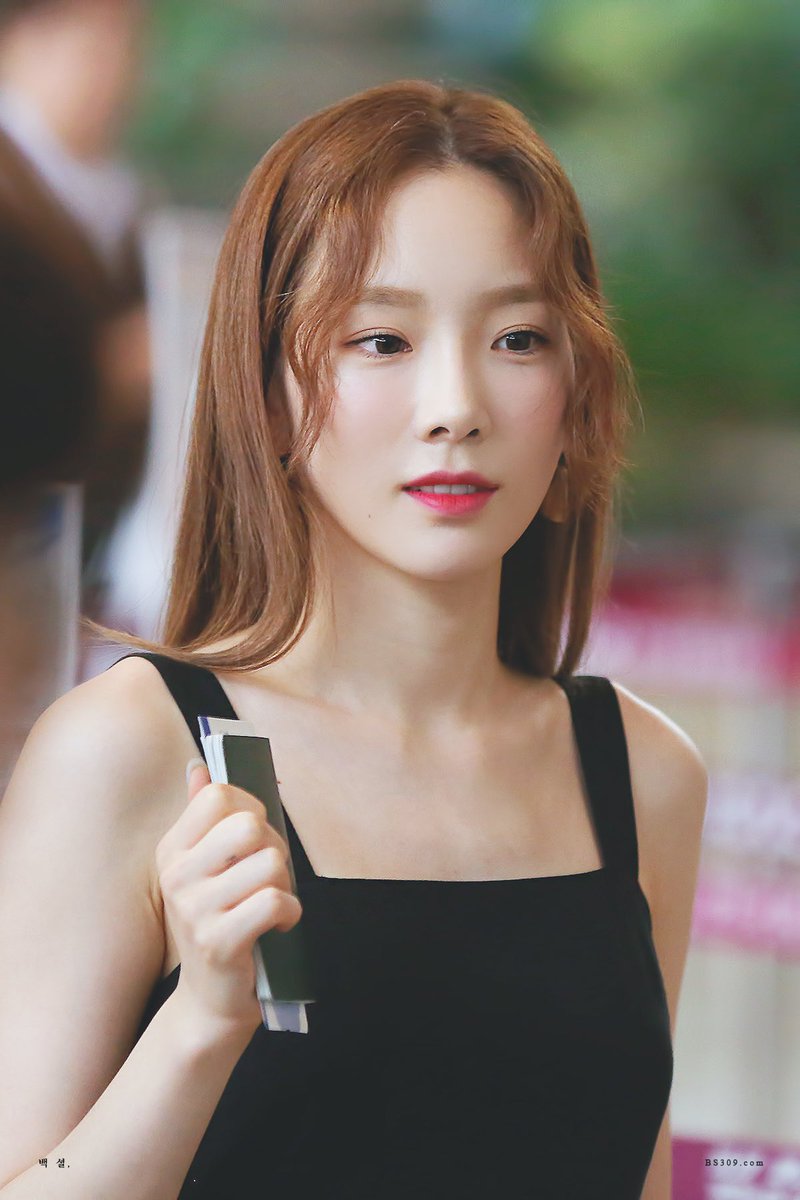 백셜 tweet media