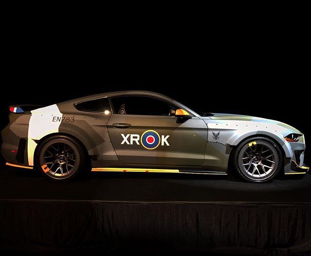 ChelseaDeNofa's tweet photo. Got to see my favorite Mustang sell last night for 420k at @eaa‘s auction. The RTR team killed it on the Eagle Squadron Ford Mustang and all of the proceeds go to kids who what to learn more about aviation. #esmustang #osh18 #fordairventure https://t.co/tO5MGjYDpk