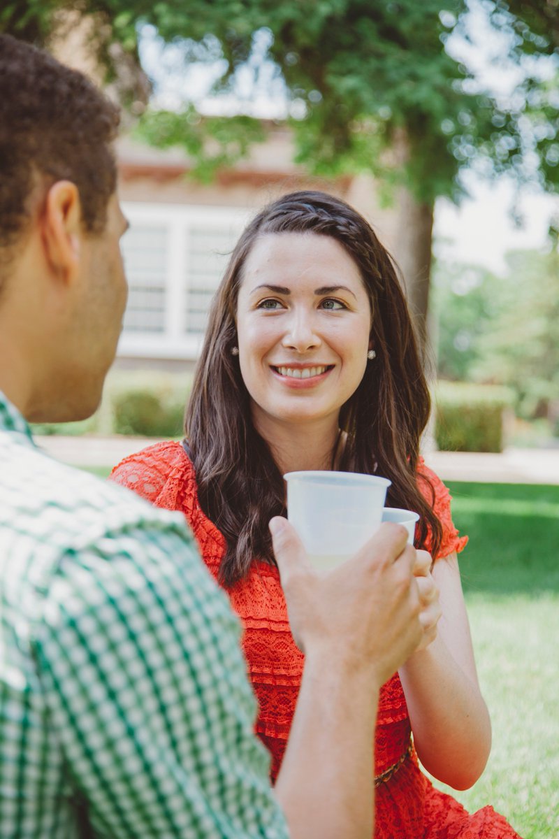 Cheers to summer! 
Make the most of this warm weather by sharing a Butler’s Pantry picnic basket with someone special today! Soak up the sunshine, or beat the heat under the cool shade of a tall tree in our Edwardian Gardens #GHmagic #seeYQR governmenthouse.gov.sk.ca/adx/aspx/adxGe…