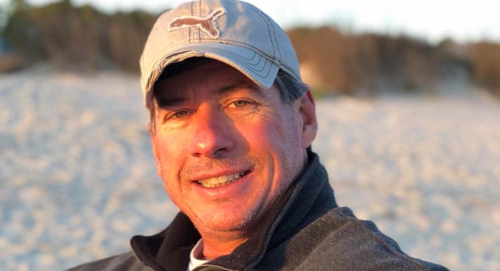 LauraGMason's tweet photo. Please join us in welcoming Mr. Mark Kahler as a second Dean of Students at Citrus High School!  We’re excited to have Mr. Kahler join our leadership team!  #onehurricane @CHSCanes @kylerkirbychs https://t.co/KsF9aQuWRL