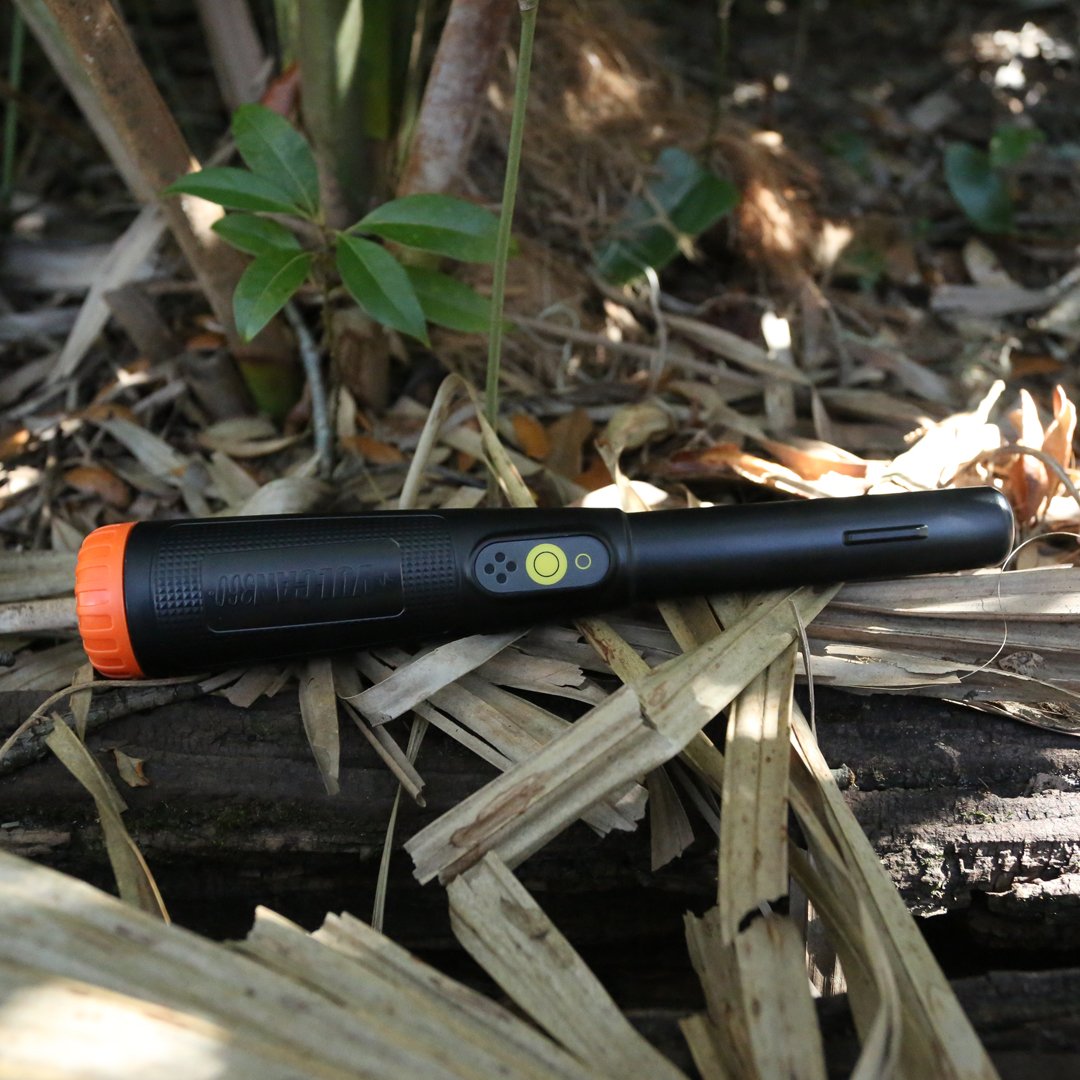 KellycoDetector's tweet photo. We just dropped the price on the Kellyco Vulcan 360 Pinpointer! This water resistant pinpointer has 360 degree detection and 5 sensitivity levels to help you find targets quickly. #kellycodetectors #dirtfishing #treasurehunting #coins #rings #relics https://t.co/zQcNtUuGp4 https://t.co/cUHPsnhZ8i