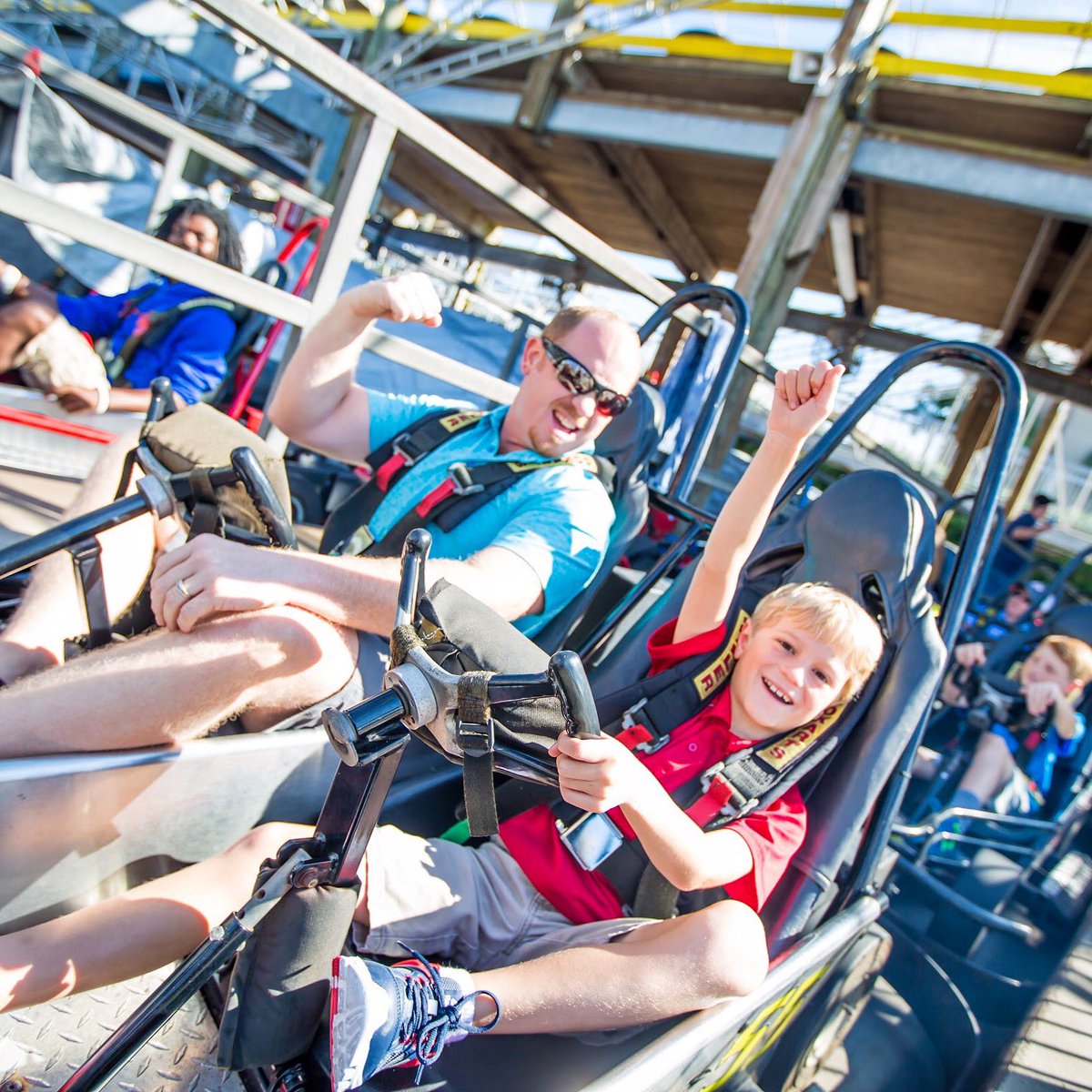 FunAtTheTrack's tweet photo. 👉🏼 A summer without go-karts is like a piñata without candy...it’s just not right. #FridayFact 🔥

#funatthetrack🏁 #myrtlebeach #pigeonforge #gulfshores #destin #gatlinburg #familyfun #summertime https://t.co/O3Idq6DbgJ
