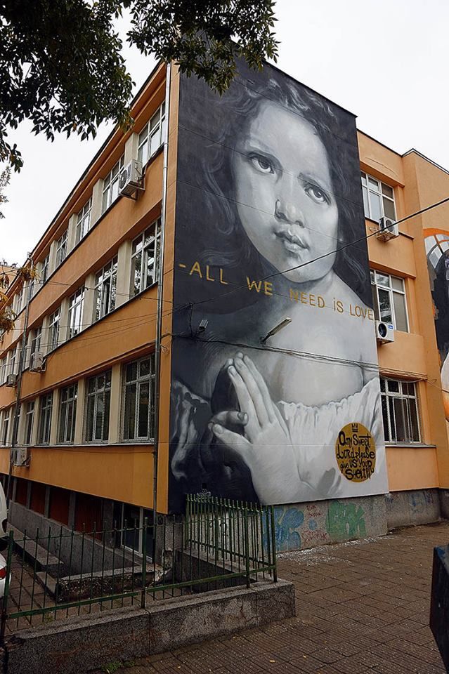 MolinaStreetArt's tweet photo. Beautiful mural by Bulgarian muralist Ernaste Nasimo in Sofia, Bulgaria
#artist #nasimo #wallporn #artedistrada #arteurbana #граффити #streetart #mural #graffiti #arteurbano #sofia #bulgaria
📷 via Pinterest | https://t.co/prM9UgoFFh https://t.co/1ToiF1CEC4