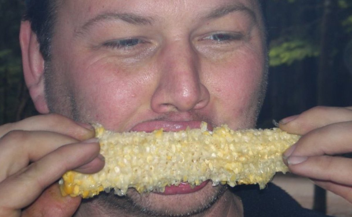 Showdown Rages On Between Corn And Man’s Fixed Retainer
thewhiskeyjournal.com/showdown-rages…