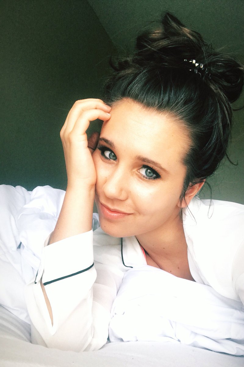 ~ Messy Bun Friday ~